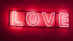 5 maneiras de dizer "eu te amo" de forma romântica e apaixonada