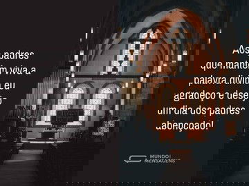 Um dia dos padres abençoado e feliz